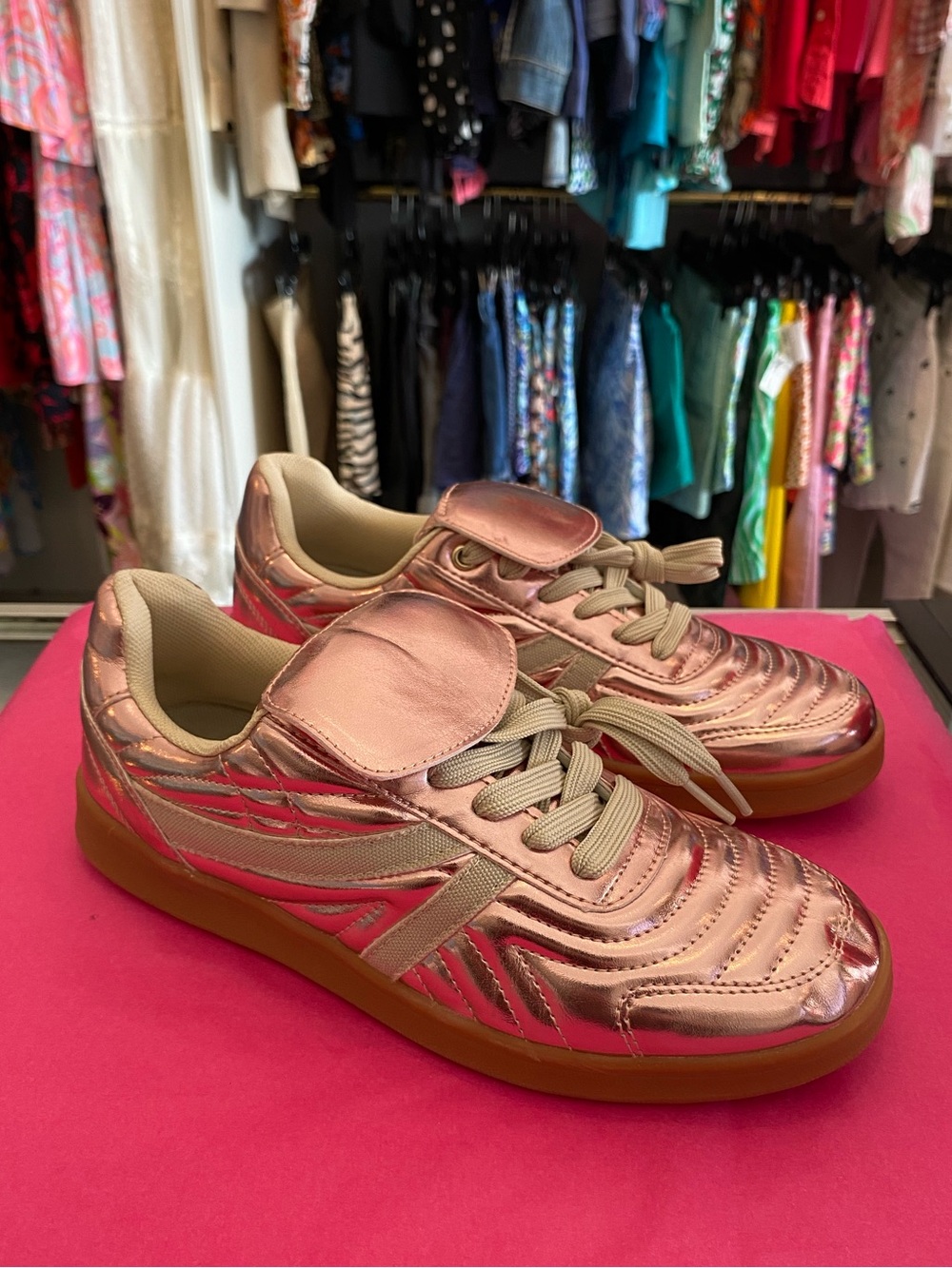 Steve Madden Madrid pink metallic sneakers size 8.5